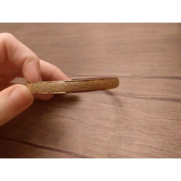 Gold tone sparkle bangle bracelet - Picture 1 of 3